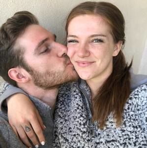 Meet your Posher, Levi